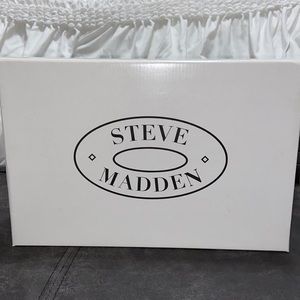 Steve Madden shoes